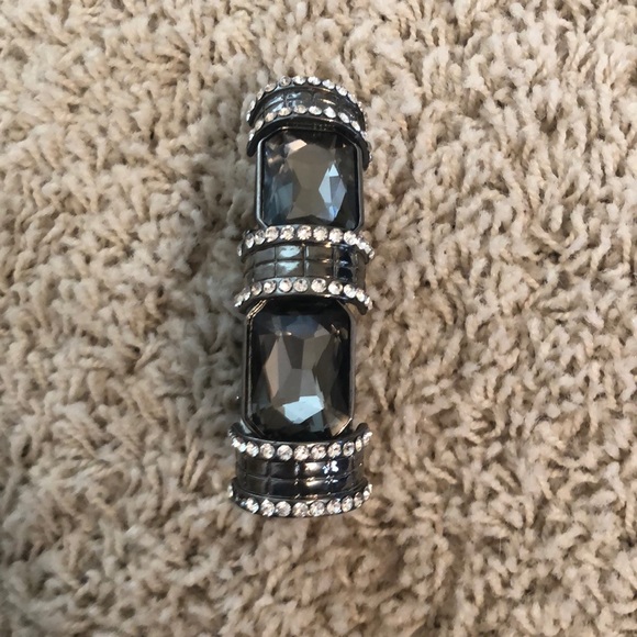 Silver and gray bracelet - Picture 1 of 5